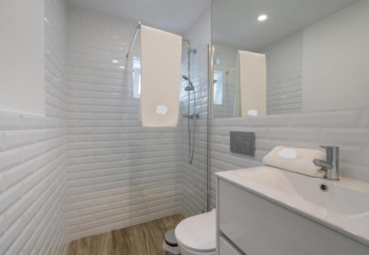 Tia Anica House II - Apartment With Terrace In Central Fuseta Beach Village المظهر الخارجي الصورة